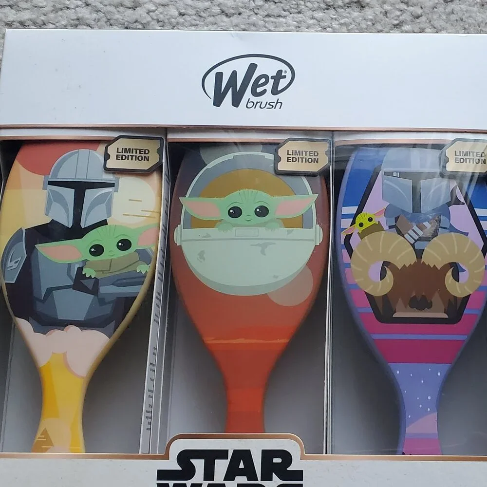 Star Wars Mandalorian Wet Brush Set of 3 Brushes